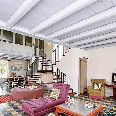 Charming Retreat In The Sicilian Countryside *
